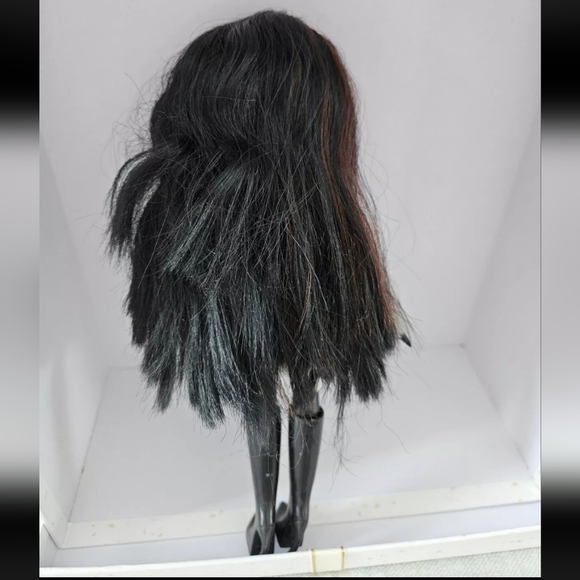 Bratz Ooh La La Paris Kumi 2001 Vintage Doll Original Outfit Asian Isalander Y2K - Picture 3 of 5